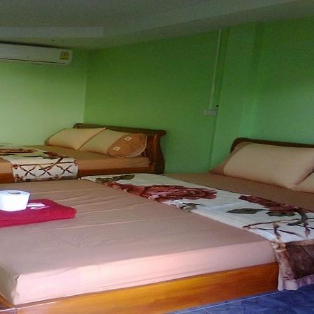 มนฤดี เกสท์เฮาส์ Hotel Koh Samet ภายนอก รูปภาพ